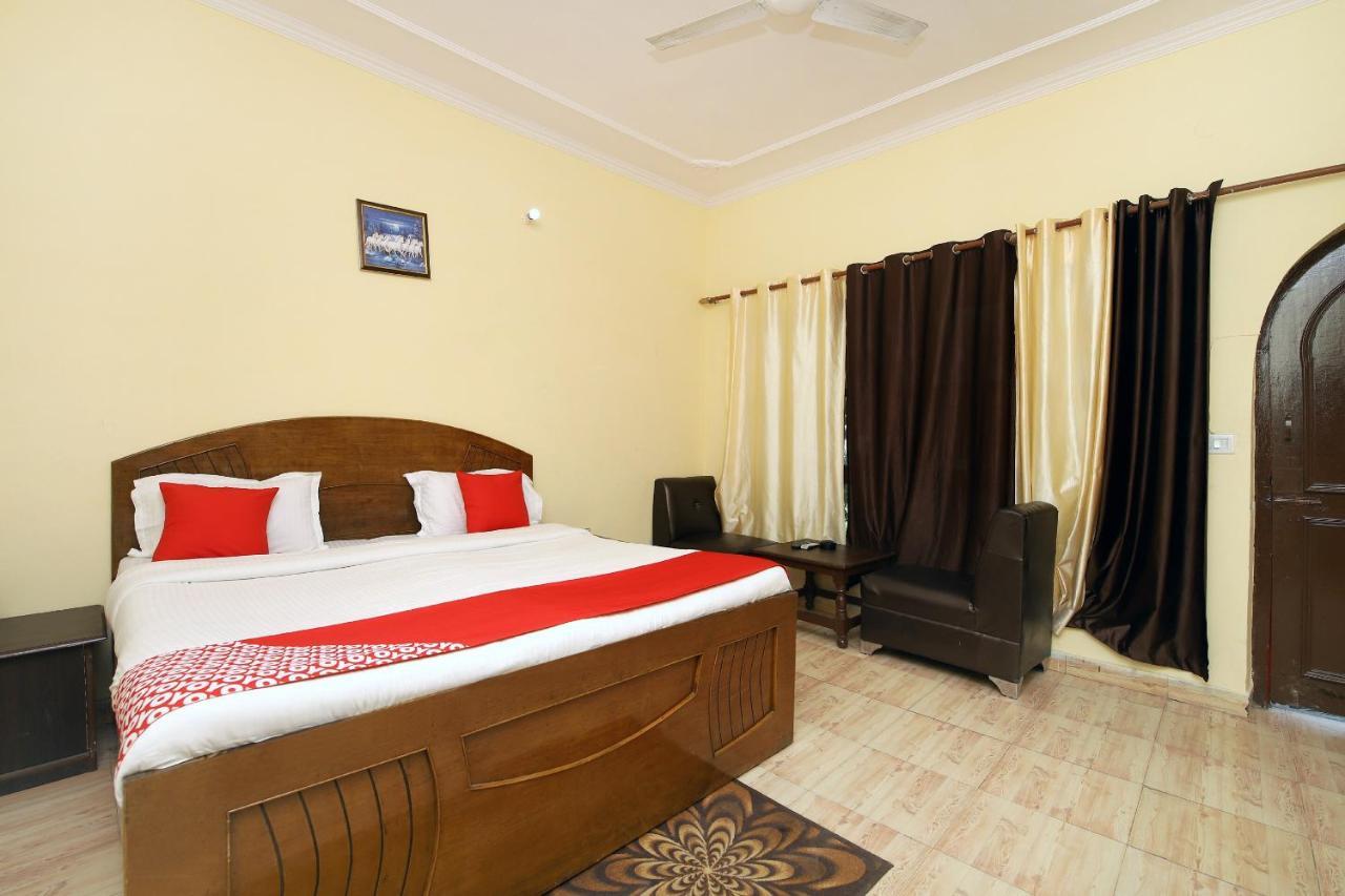 Oyo 8670 Hotel Usha Palace Mussoorie Zewnętrze zdjęcie