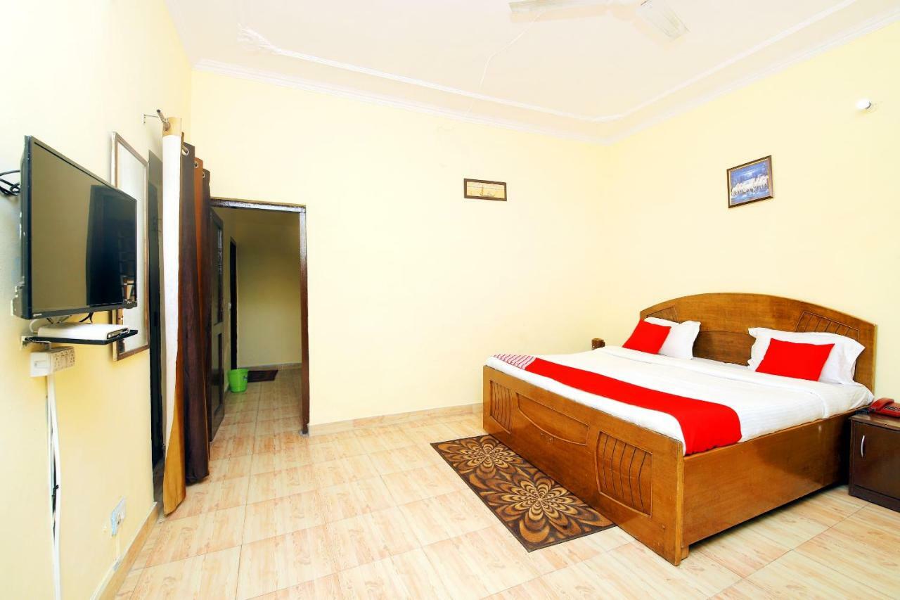 Oyo 8670 Hotel Usha Palace Mussoorie Zewnętrze zdjęcie