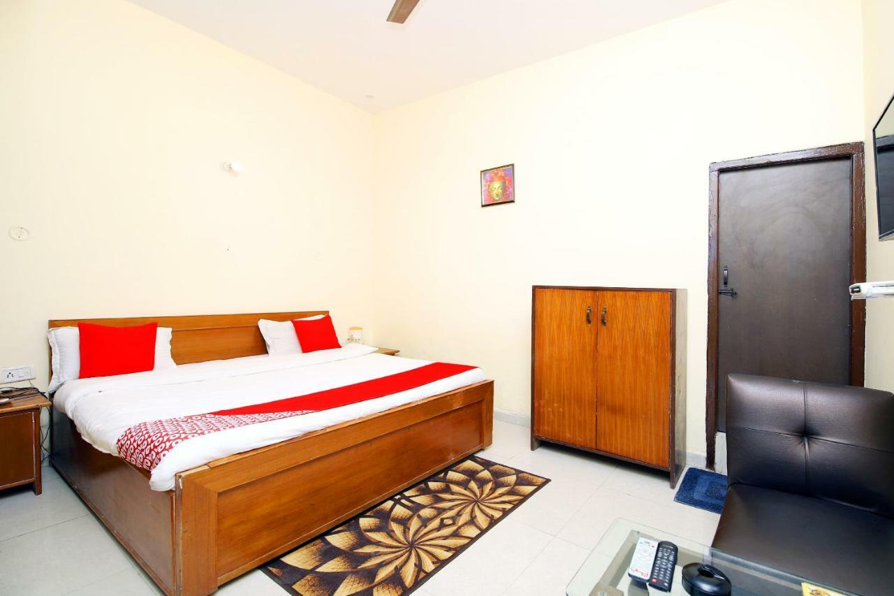 Oyo 8670 Hotel Usha Palace Mussoorie Zewnętrze zdjęcie