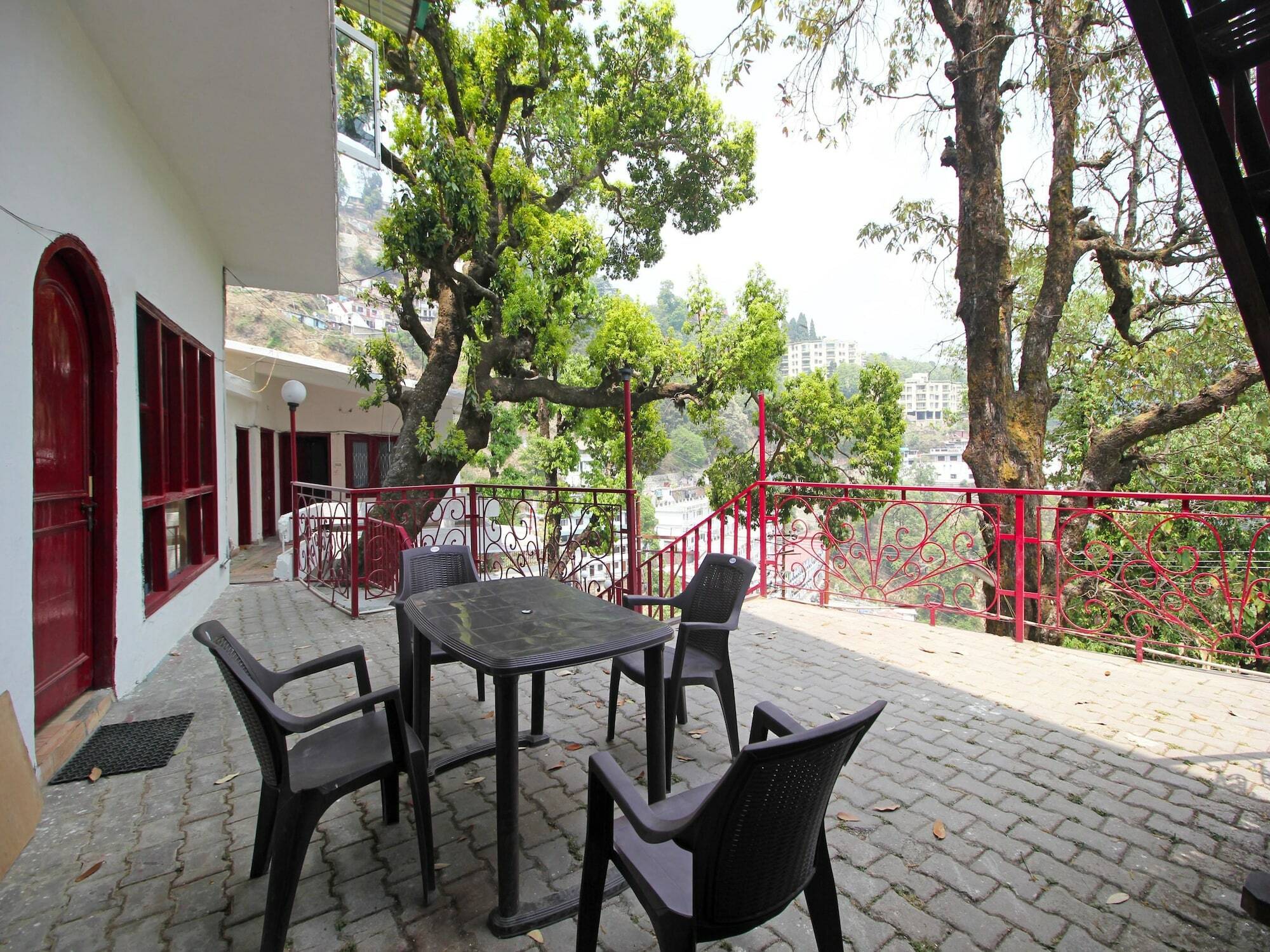 Oyo 8670 Hotel Usha Palace Mussoorie Zewnętrze zdjęcie