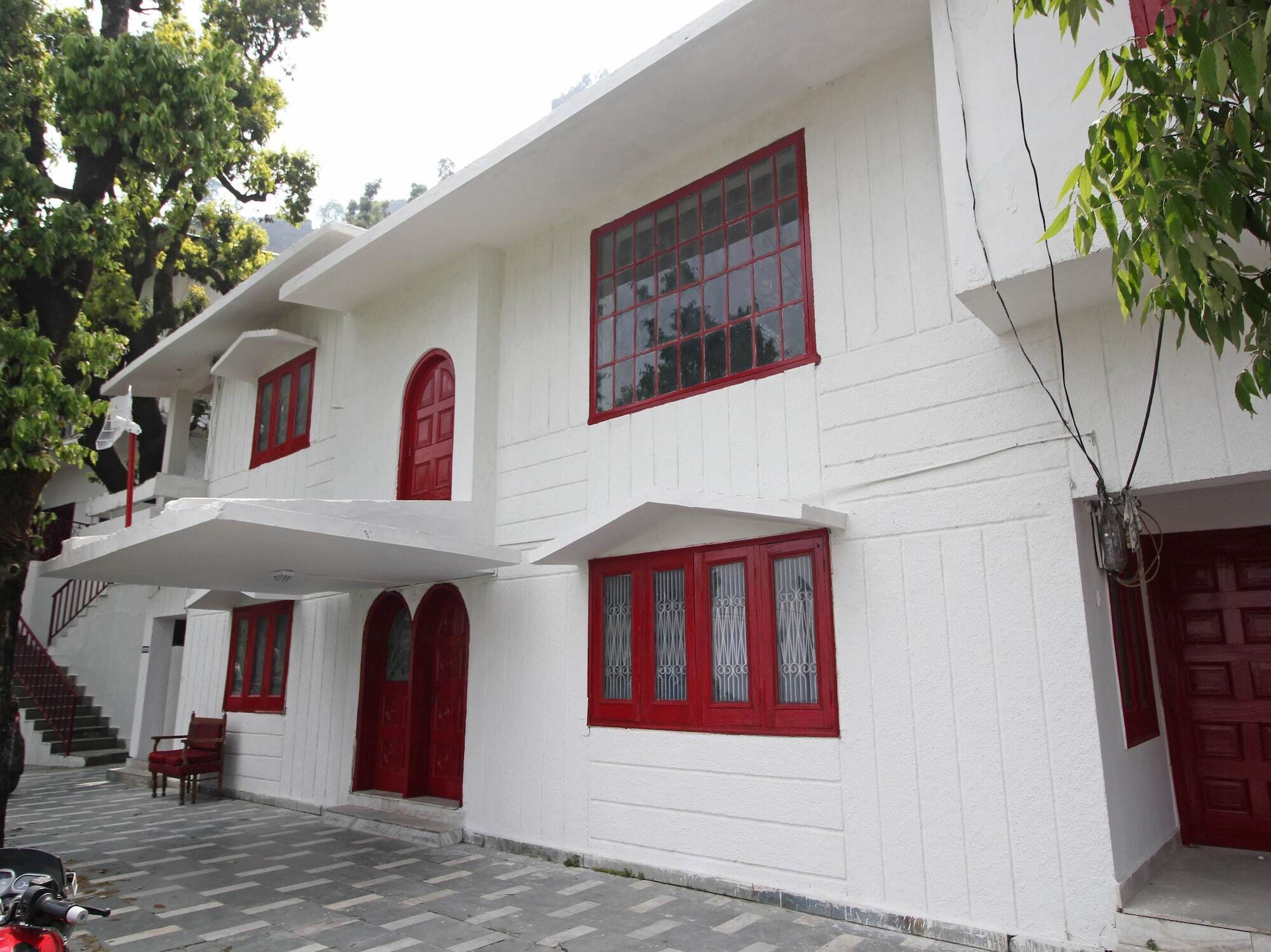 Oyo 8670 Hotel Usha Palace Mussoorie Zewnętrze zdjęcie