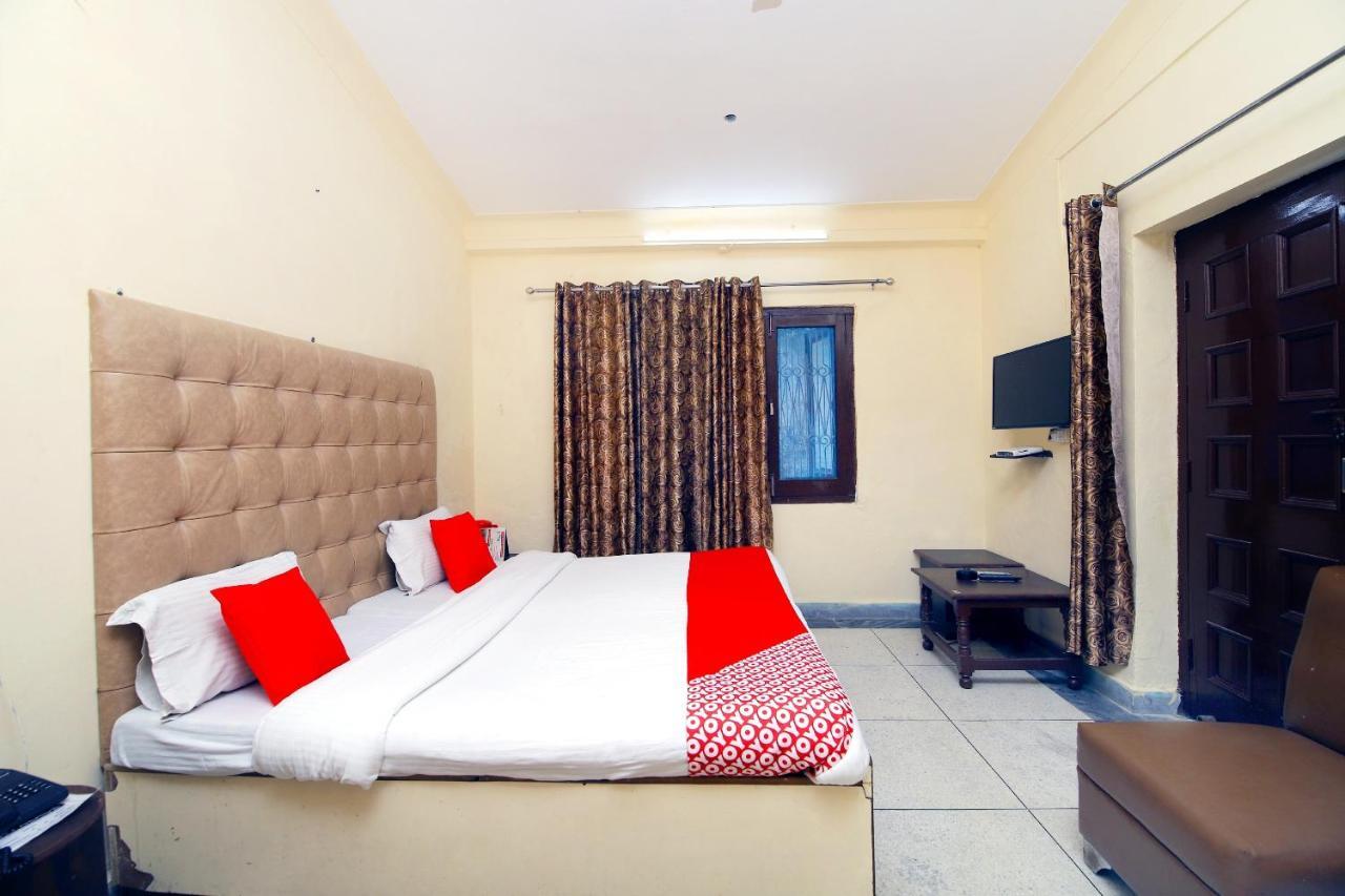 Oyo 8670 Hotel Usha Palace Mussoorie Zewnętrze zdjęcie