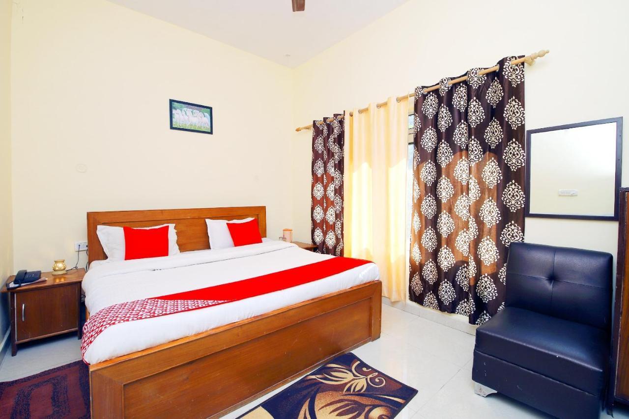 Oyo 8670 Hotel Usha Palace Mussoorie Zewnętrze zdjęcie